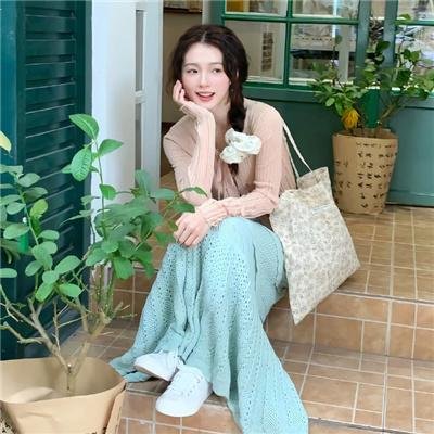 美艳亲王封面